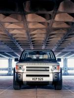 Land Rover Discovery 3 2004 года (UK)
